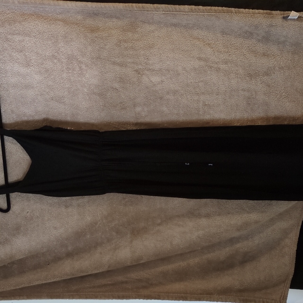 Elegant Black Maxi Dress